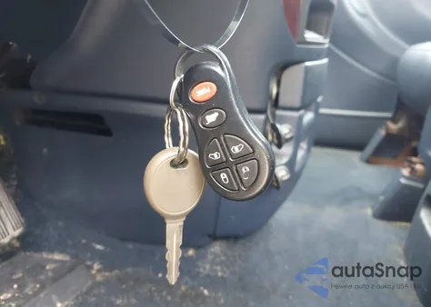 2001 Chrysler Town & Country Lxi z USA, uszkodzony, nr VIN 2C8GP54L31R335934